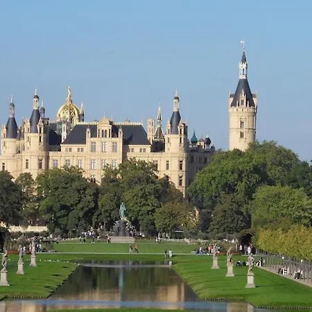 Park Am Schweriner See, 什未林